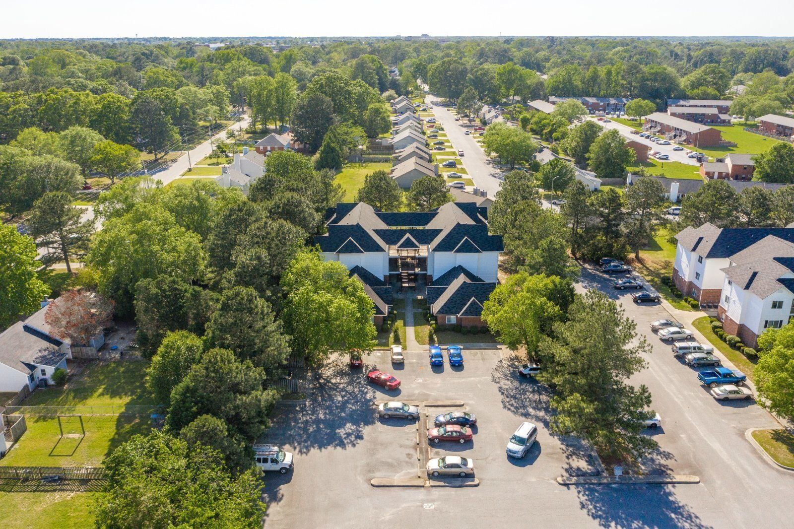 Spacious 3-Bed, 3-Bath Condo Gem in Greenville – Modern Living at 334 Brownlea Dr! property image