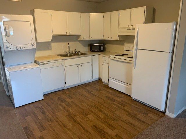 1 Bed 1 Bath Apt. at The Edge Of Campus property image