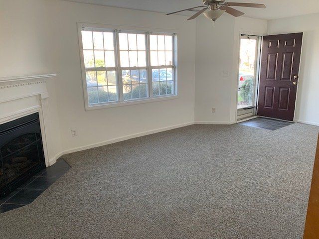 3 Bed 2 Bath Townhouse in Cobblestone property image